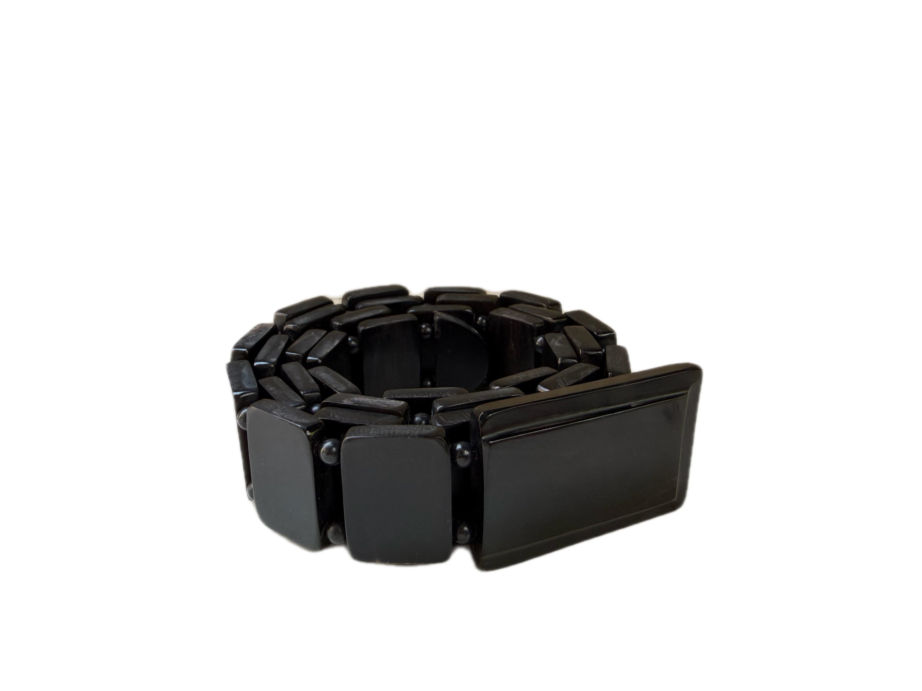 Classic Black Polished Horn Belt