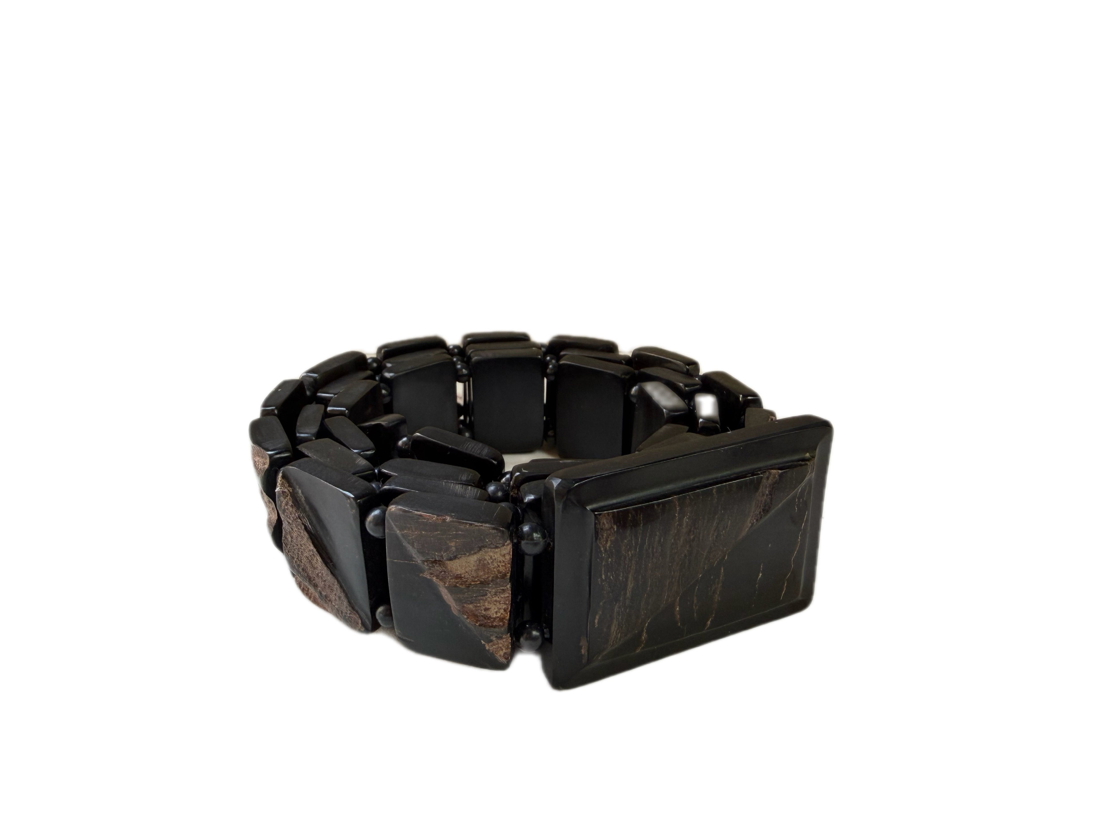 Alternating Tile Carabao Horn Belt